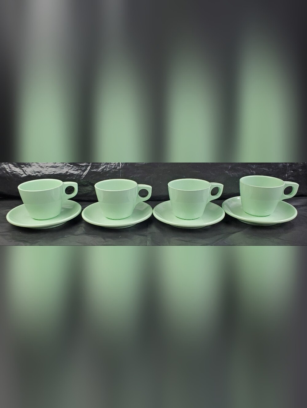 Boonton VTG MCM Green Melamine Tea Coffee Cups & Saucers Serving for 4 USA - GUC